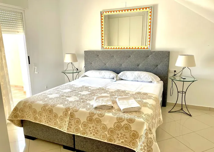 Duplex Jardines De I דירה